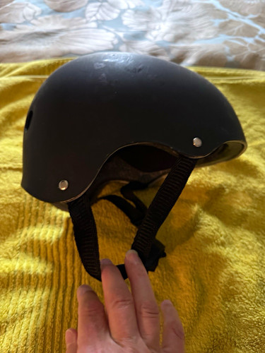 Matte black vented adult - vented,
